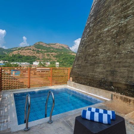 Saffronstays Urja, Lonavala - Private Villa With 2 Pools, Spa Room, Private Elevator & Waterfall Dış mekan fotoğraf